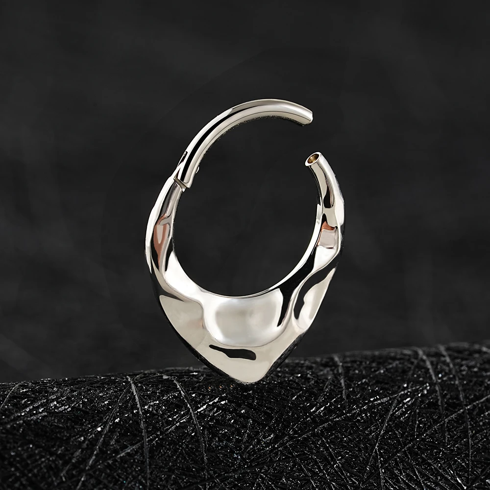 Grand ASTM F136 Titanium V Shaped Hammered Septum Nose Ring 16G Cartilage Clicker Earring 8/10mm Daith Hoop Helix Piercing