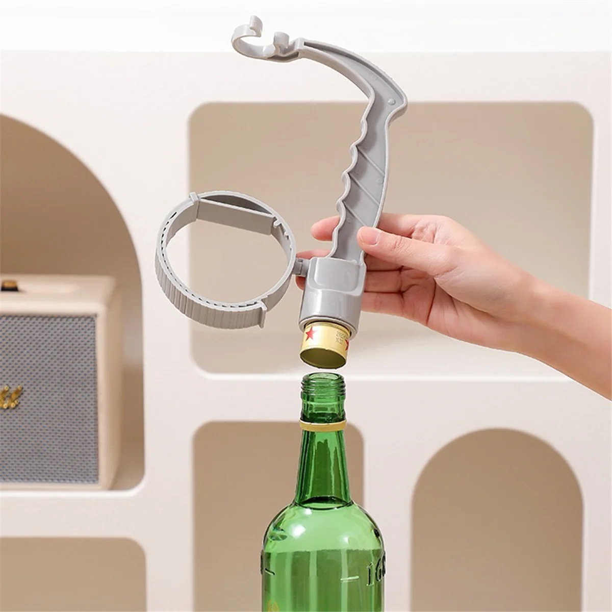 Y31A 음료 병 붓는 손잡이 붓는 유량을 정확하게 제어합니다. 내장형 병따개