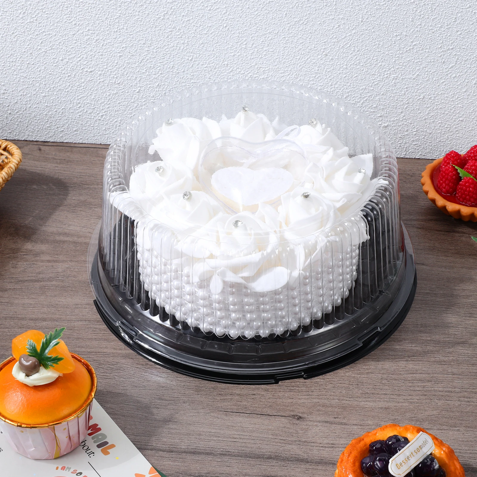 

10Pcs 8inch Clear Plastic Cake Carriers Transparent Color Display Treats Perfect for Cake Shops Parties Plastic Containers