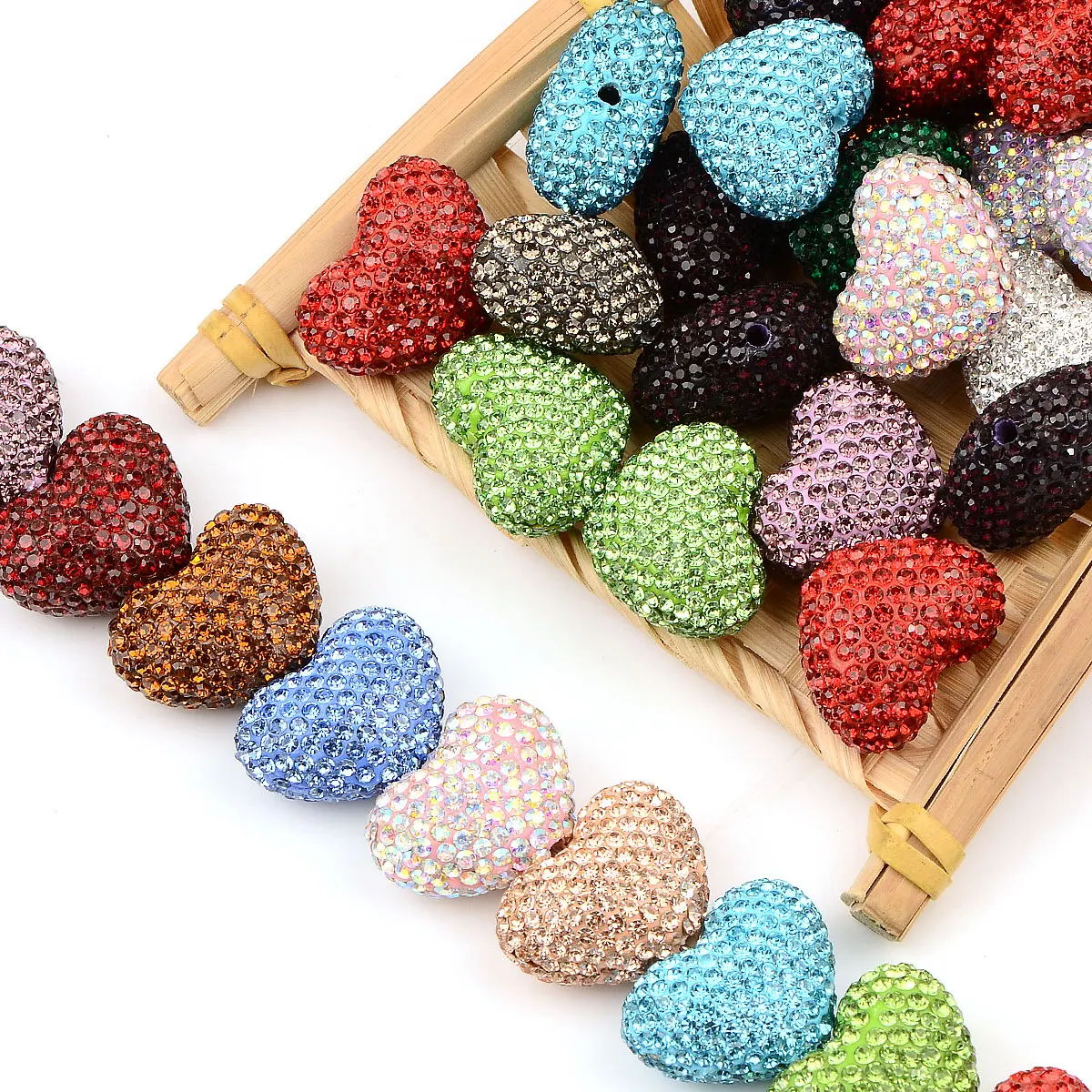 4pcs 1.8x2.4cm Random Color Mix Rhinestone Heart Shape Polymer Clay Beads Pendant Necklace Jewelry Making Accessories