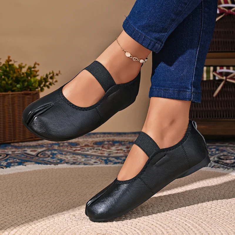 2026 Women Tabi Split Toe Mary Janes Minimalist Matte Leather Flats Slip on Comfort Walking Shoes Elastic Strap Footwear 35-42