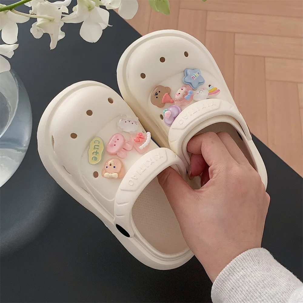 Fashionable Women's Summer EVA Slippers with Interchangeable Shoe Accessories, Hole Shoes, Town Beach Vacation Garden Shoes