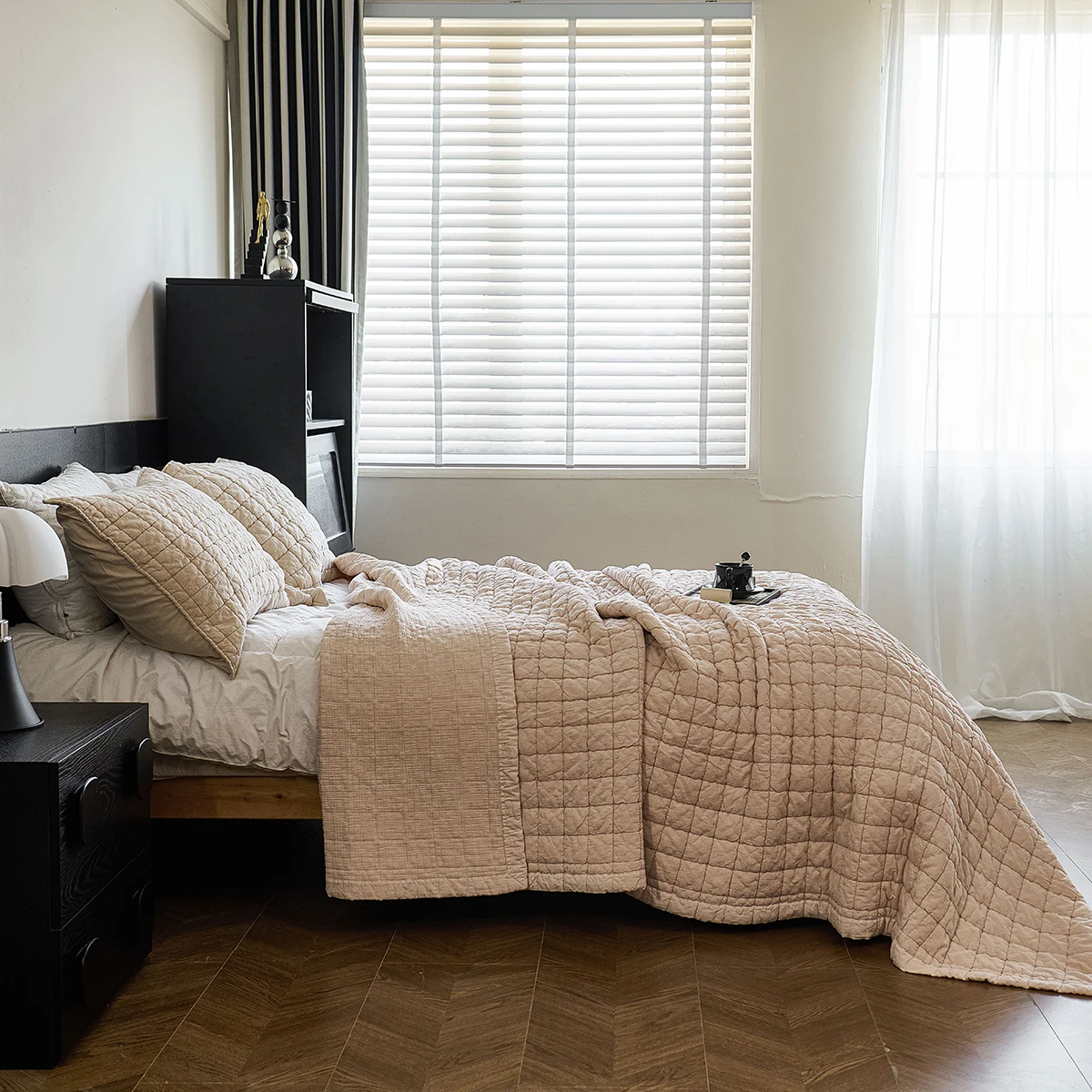 Solid Color Quilted Bedspread, Queen/King Size Cotton Coverlet, Lightweight Minimalist Bed Cover for Master Bedroom