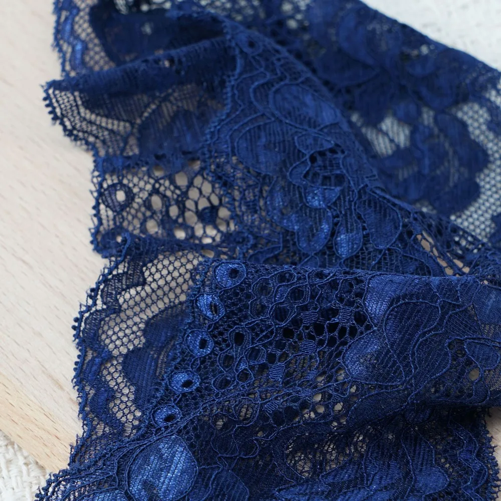 Modisches elastisches Haarband aus Mesh-Spitze, ausgehöhlt, elegantes Stirnband, leicht, atmungsaktiv, Kopfbedeckung, Kopfbedeckung für Damen und Mädchen – Detail 5