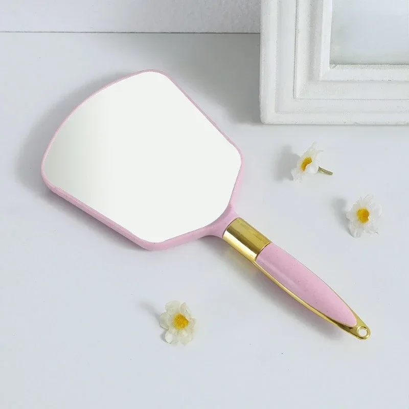 HD Makeup Mirror European-style High-quality Handheld High-end Beauty Portable Retro Pattern Vanity Mirror Female Skin Care Tool