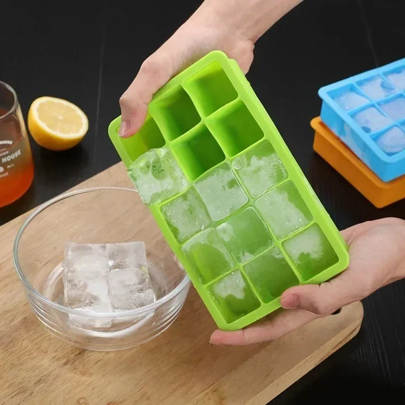 15 Grid Silicone Ice Cube Maker Easy-Release Square Shape Ice Cube Trays Molds Kitchen Bar Pub Wine Ice Blocks Maker Mould Tools