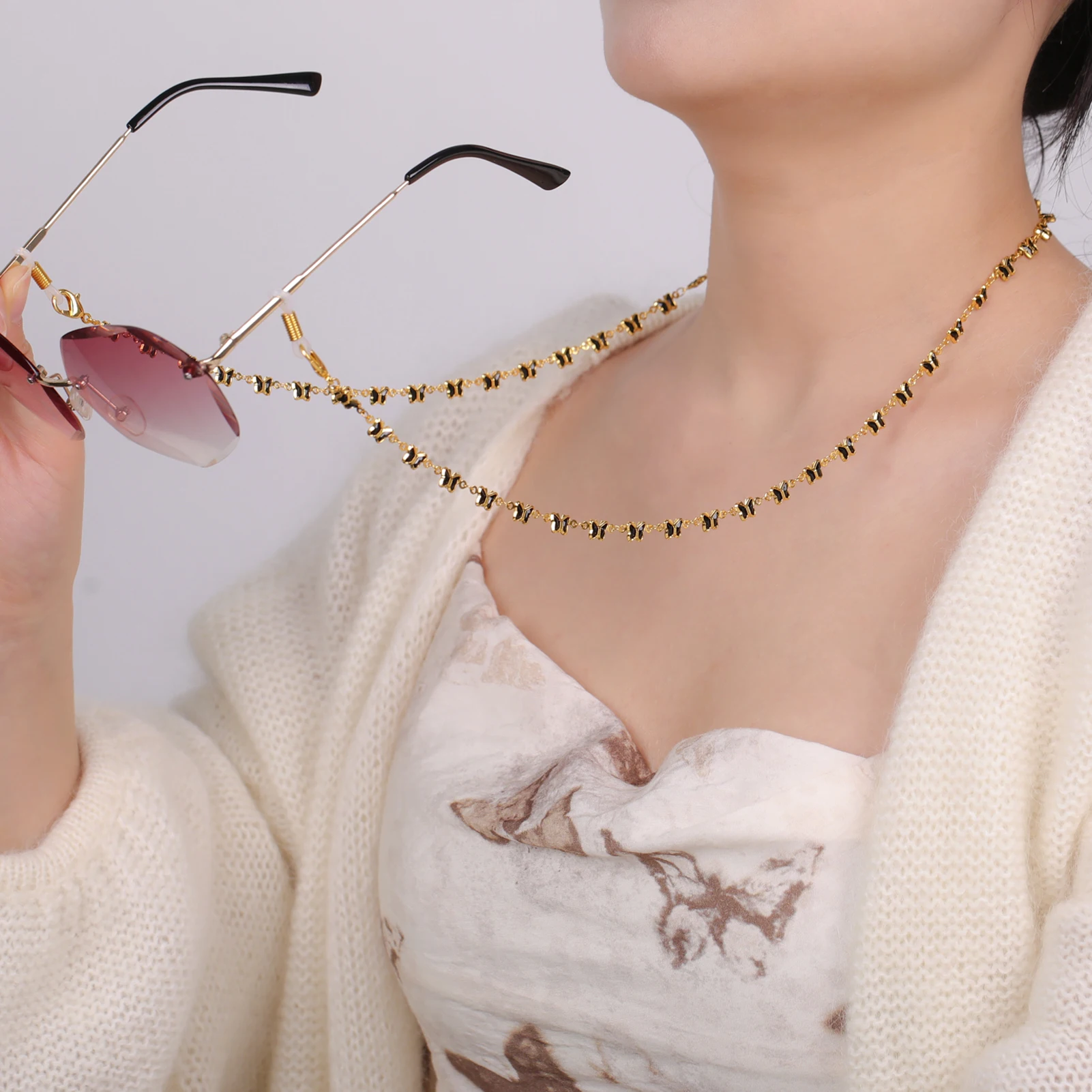 Skyrim Farbige Kristall-Herzförmige Brillenkette aus Edelstahl, Damen-Sonnenbrillenkette, Modischer Bohemian-Schmuck – Detail 16