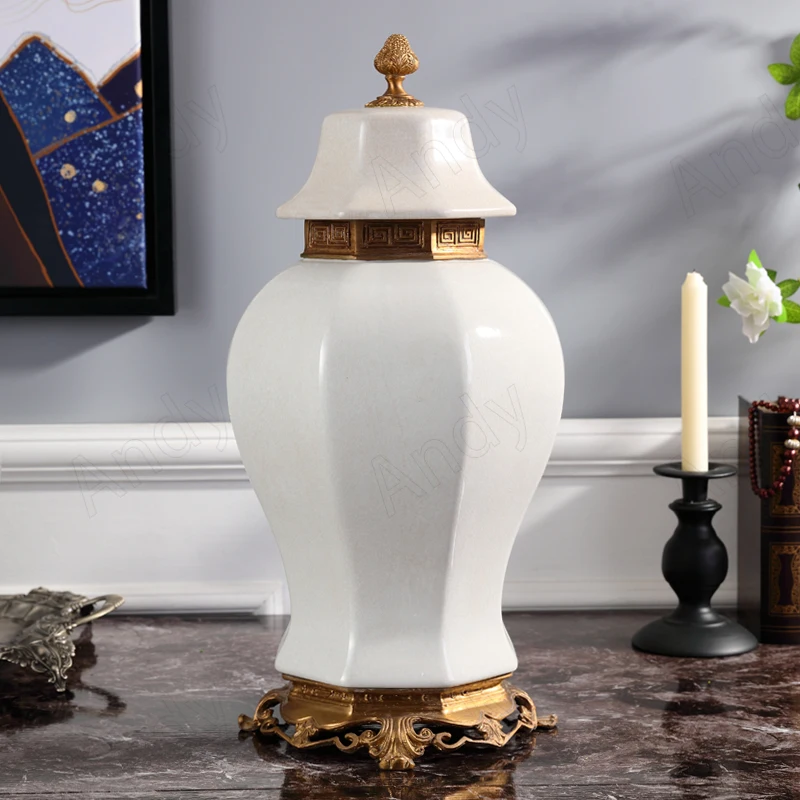 European Ceramic Vase with Lid Hand Carved Brass Decorative Dining Room Floor Vases Home Living Room Desktop Retro Ornaments