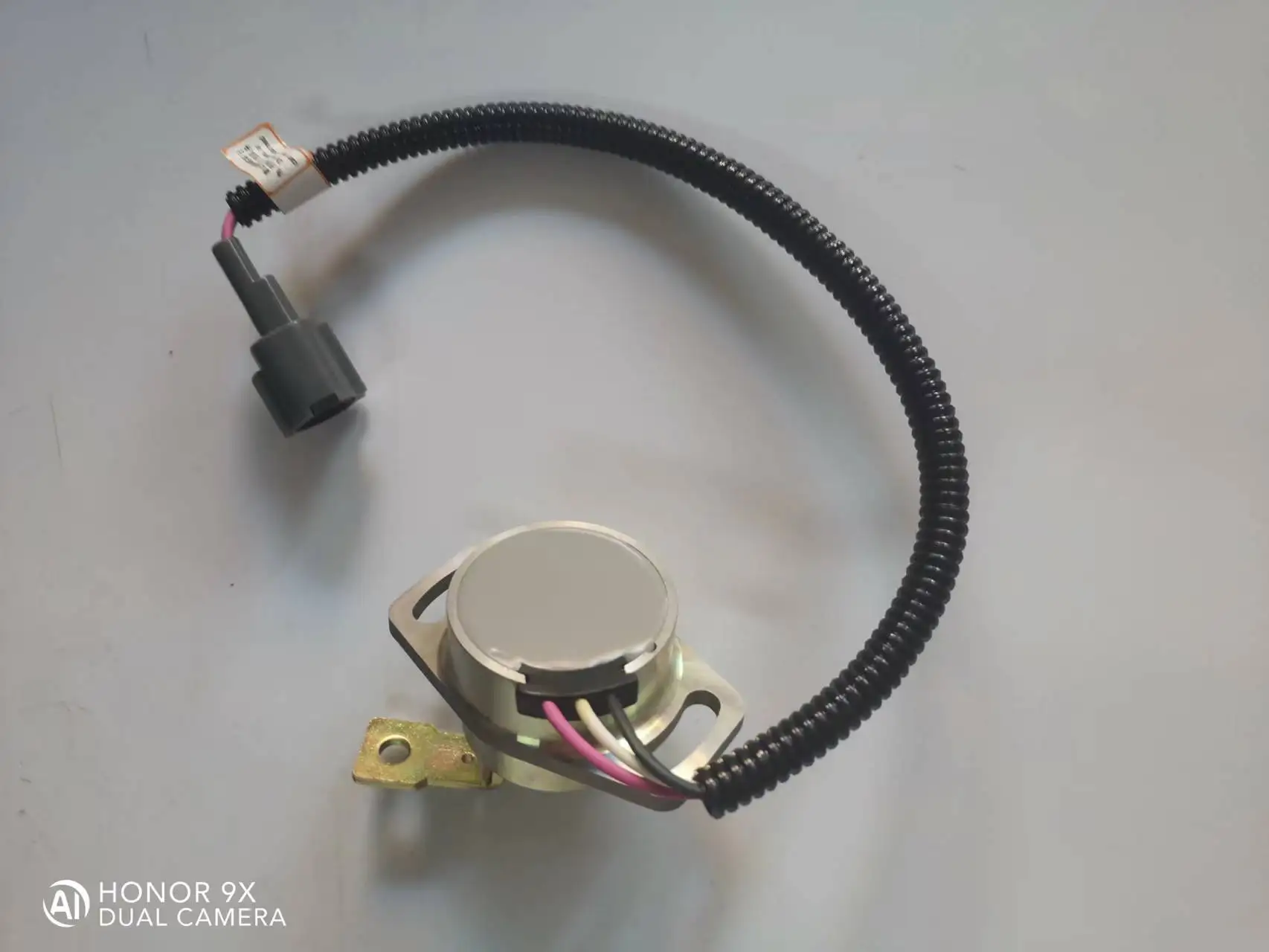 4257164   EX120-2 EX120-3 EX200-2 EX200-3 EX300-2 EX300-3 موقف الارسال الجهد الاستشعار لحفارة هيتاشي