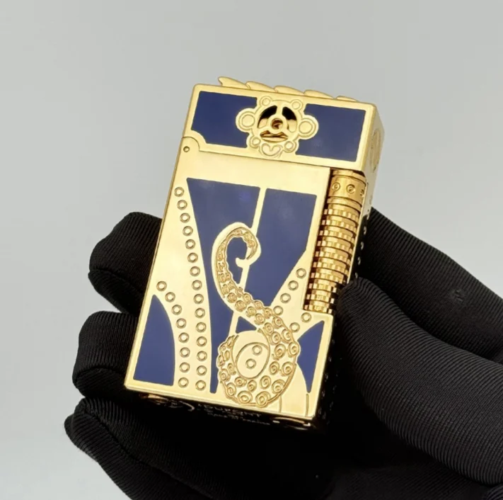 Octopus Relief Side Strike Lighter, 20,000 Leagues Under the Sea Vintage Enamel Cigar Gas Lighter, Luxury Collection Gift