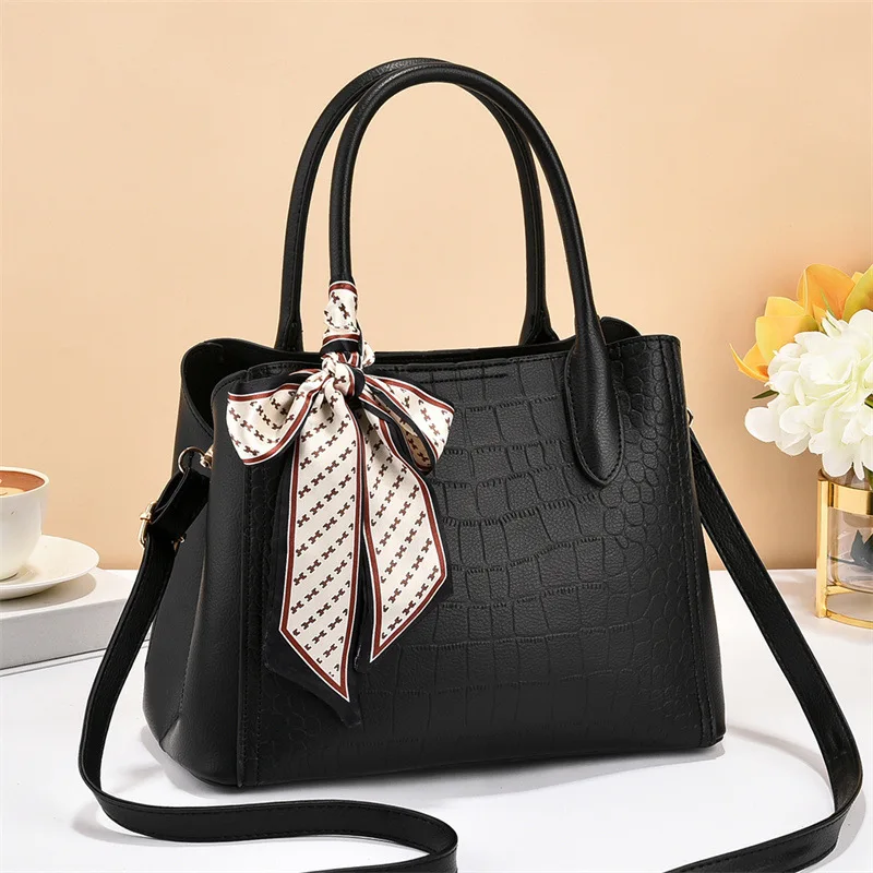 Large Capacity Handbag For Women, Simple And Atmospheric, Versatile One Shoulder Crossbody Tote Bag, Practical Commuting