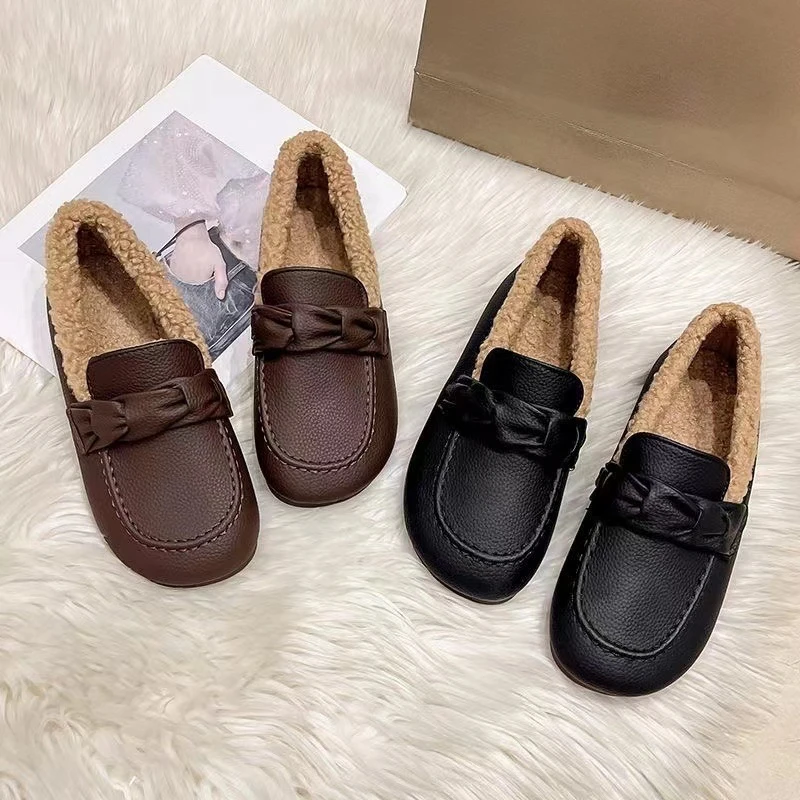 

2024 Hot Sale of New Cashmere Flat Women's Shoes Soft Soles Warm Everything with Cotton Shoes