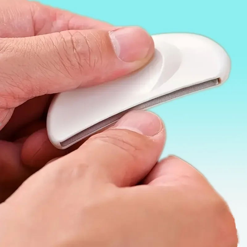 

1pcs Professional Half Moon Design Curved Stainless Steel Nail File for Smooth Manicure & Pedicure Unscented Nail Care Tool