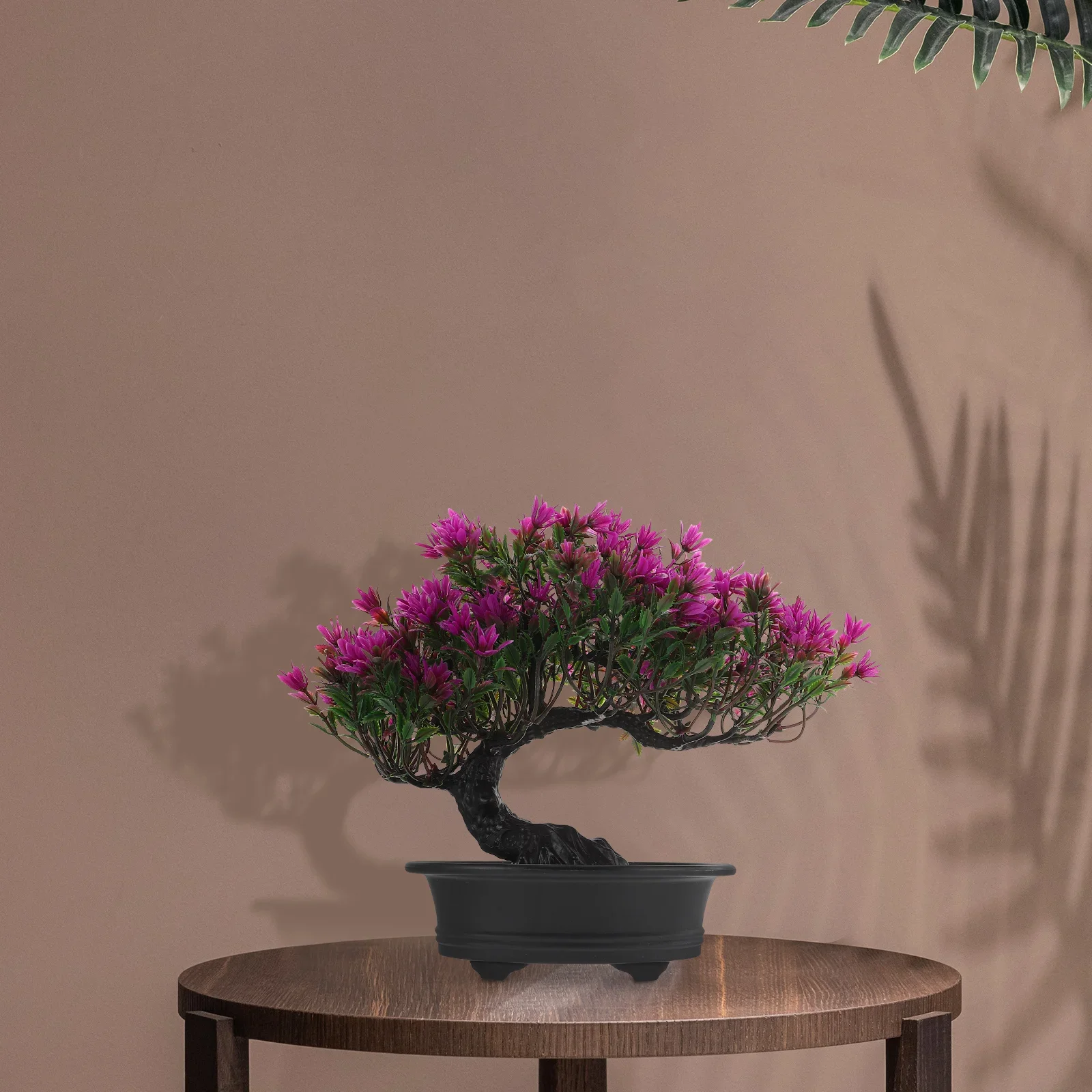 Realistischer künstlicher Miniatur-Bonsai-Baum aus roter Kiefer, immergrüne, pflegeleichte Kunstpflanze für die Dekoration von Schreibtischen und Regalen im Büro oder Zuhause. – Detail 12