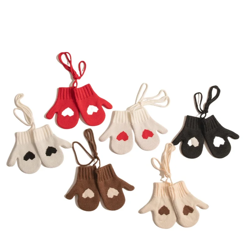 ファッションニットラブハートミトン 3-6歳用 暖かいカジュアルネックグローブ 秋冬防寒子供用