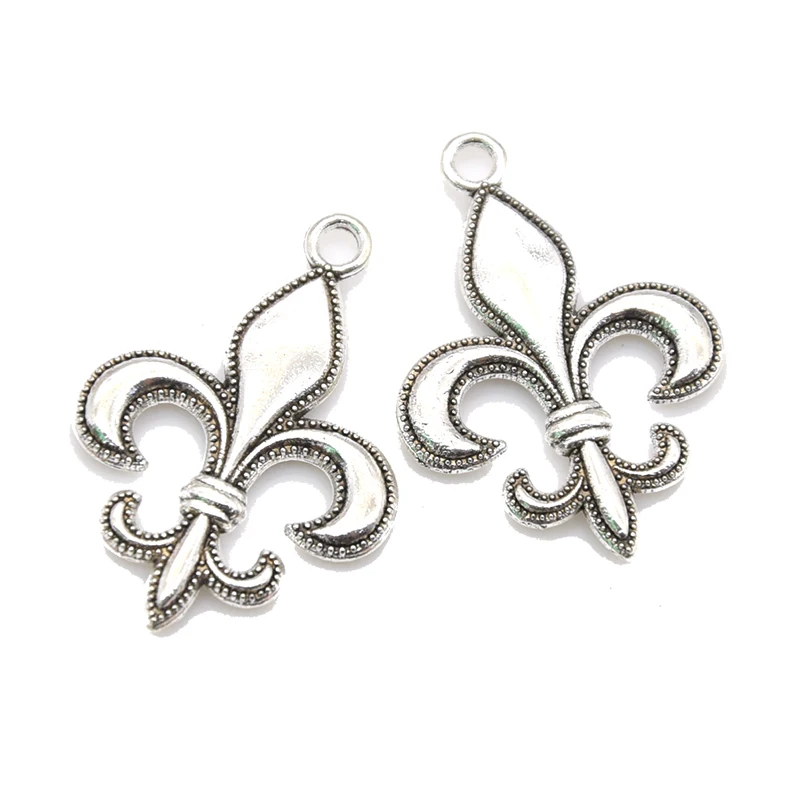 Wholesale 10pcs Antique Silver Fleur De Lis Charms Alloy Metal Pendants For DIY Bracelets Necklace Jewelry Making Craft