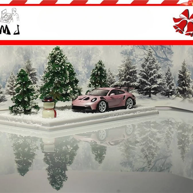 Modèle de voiture en alliage limité, peinture de Noël, scène de Noël, Porsche 1/64 911 GT3 RS, 992