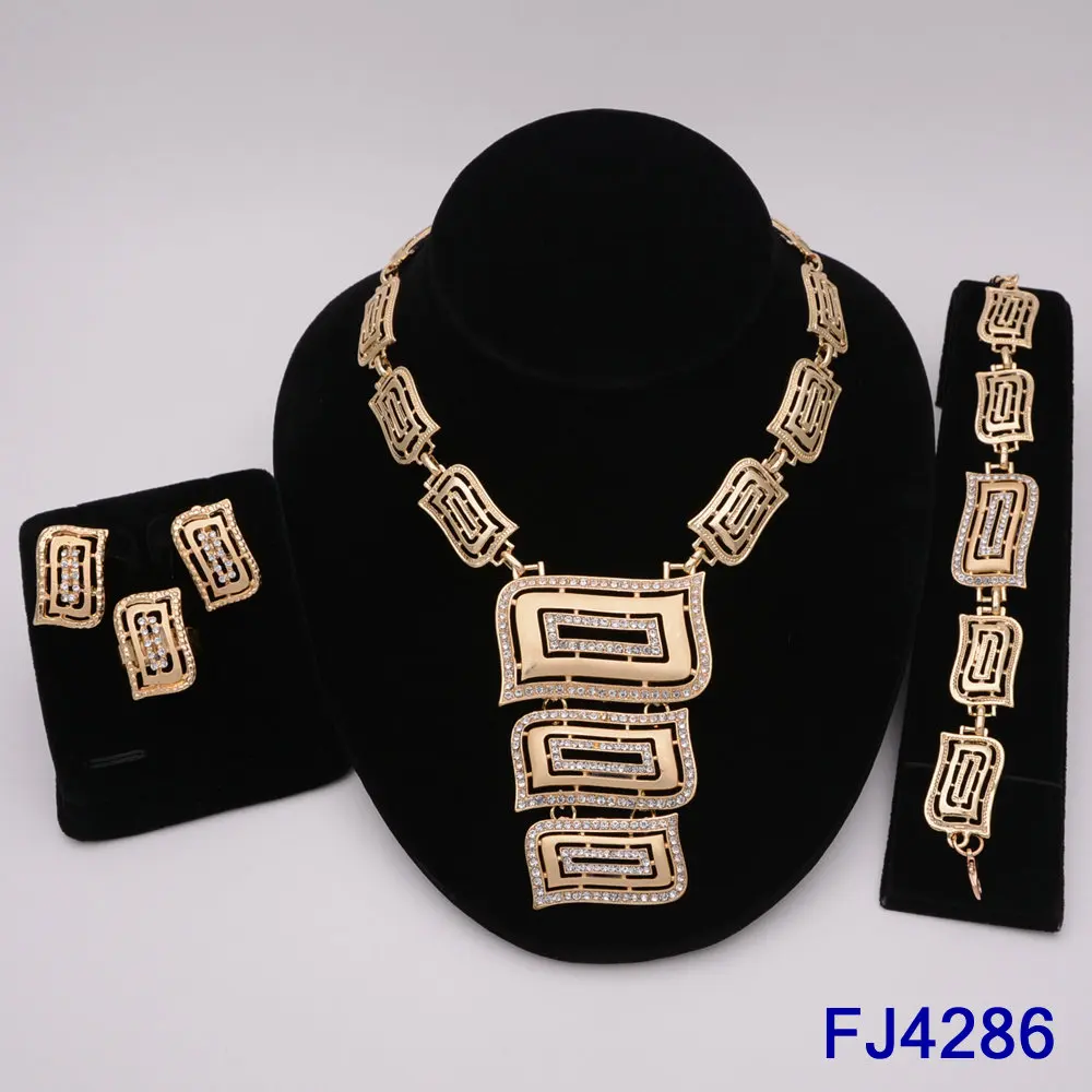 Gold Color Jewelry Sets For Women Necklace Earrings Dubai African Indian Bridal Accessory flowers Jewelry sets Necklace