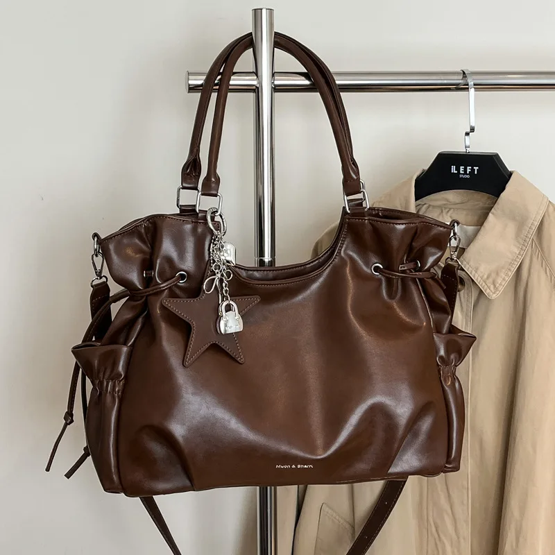 

2026 Fashion Women PU Leather Large Capacity Shoulder Bag Leisure Crossbody Bag Handbags for Women Designer Luxury Bag Female