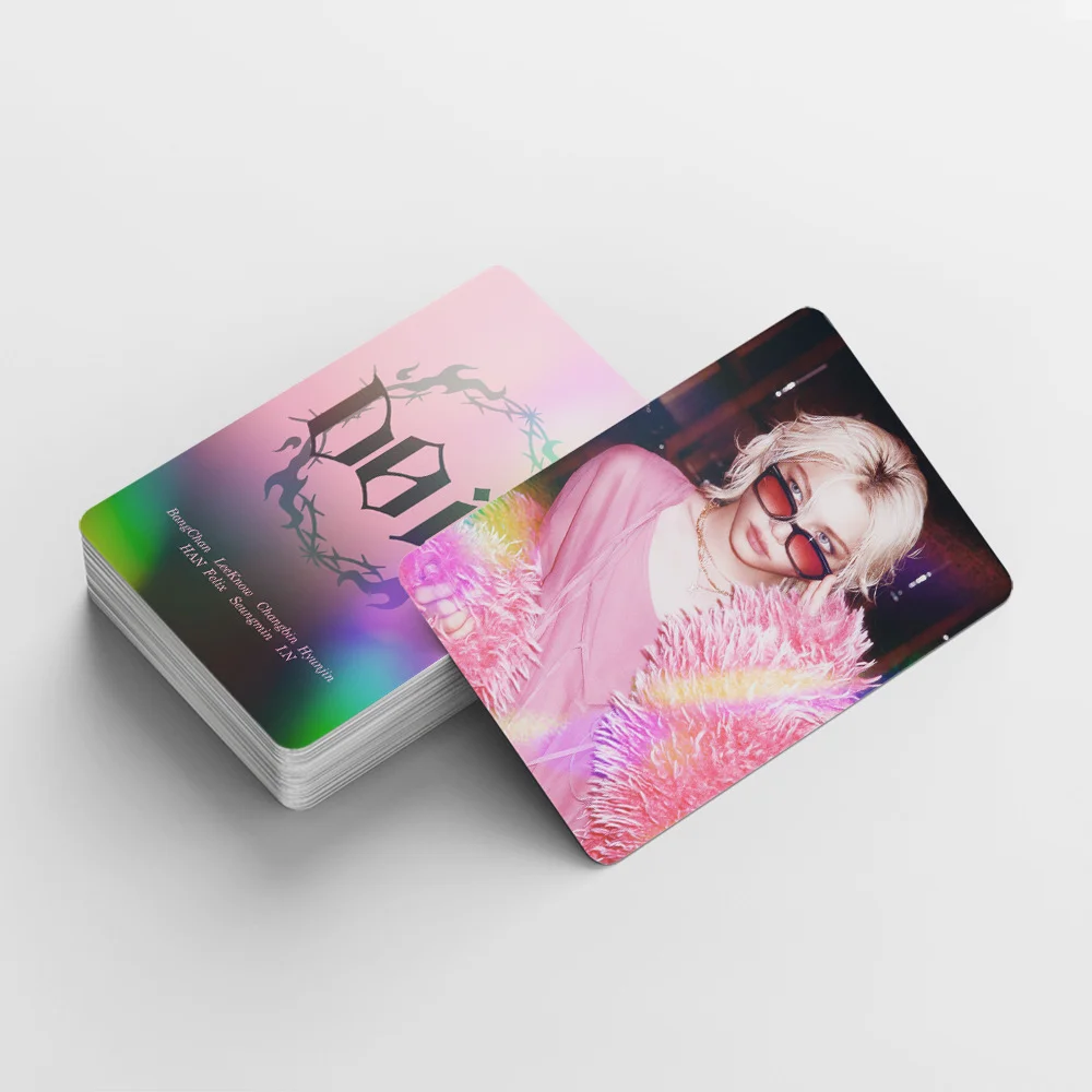 Skzoo 124 cartões laser Straykids novo cartão flash especializado DO IT Felix Leeknow Hyun jin ventilador de dupla face cartão colecionável skz