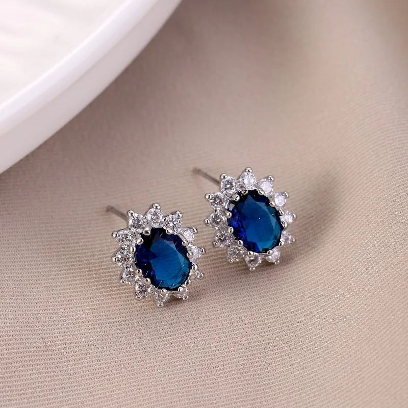 925 Sterling Silber Ohrringe mit Blauen Kristall-Zirkonia für Damen, Hochzeit, Verlobung, Edle Schmuckstücke, Luxuriöse Zirkonia Geschenk-Ohrstecker – Detail 2