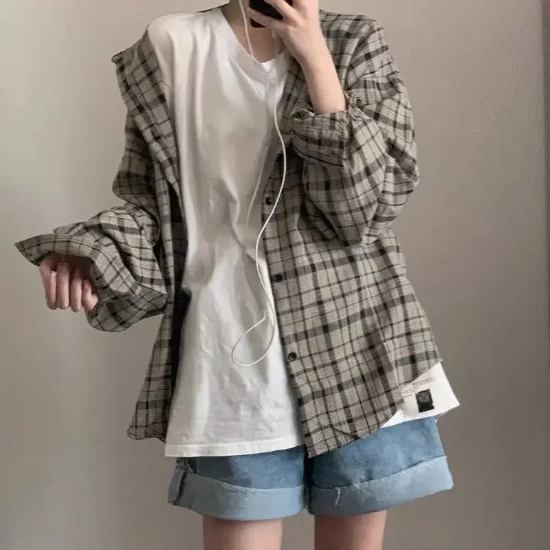 Vintage Plaid Blouses Women Brown Shirts Oversized Casual Harajuku Korean Fashion Preppy Style Long Sleeve Cardigan Top