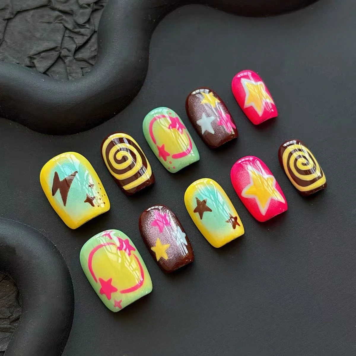 

Handmade New Dopamine Donuts Hand-painted Wearing Nail Cute Cartoon Nail Art Sweet Cool Babes Y2k Press on Nails