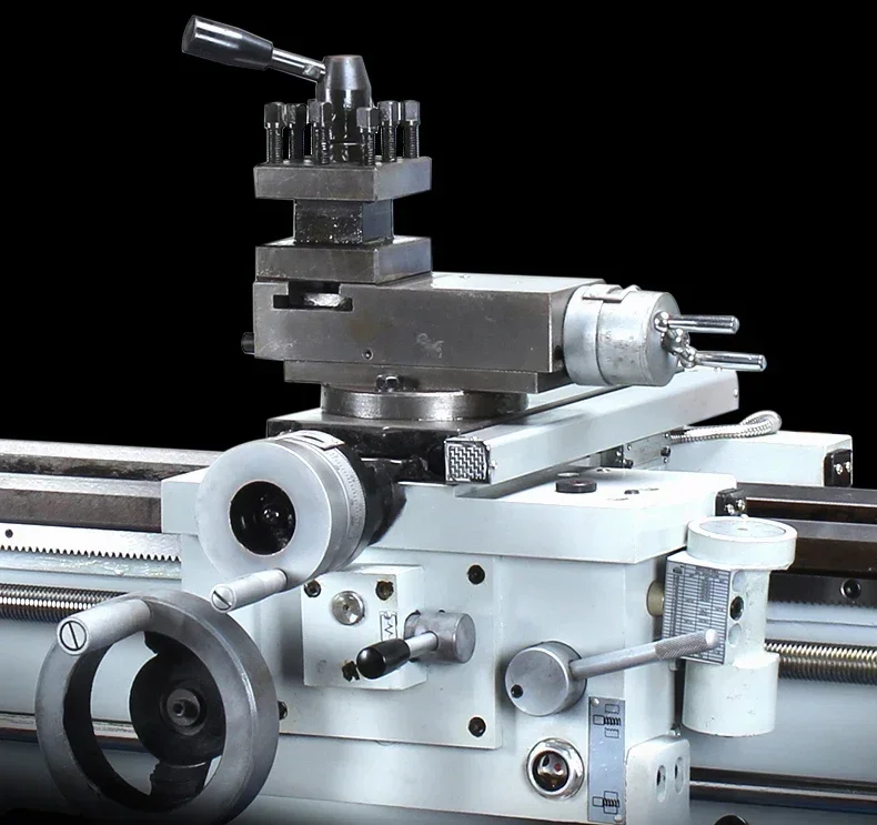 

CZ1440V 360mm Manual Lathe Variable Speed ​​Metal For Sale