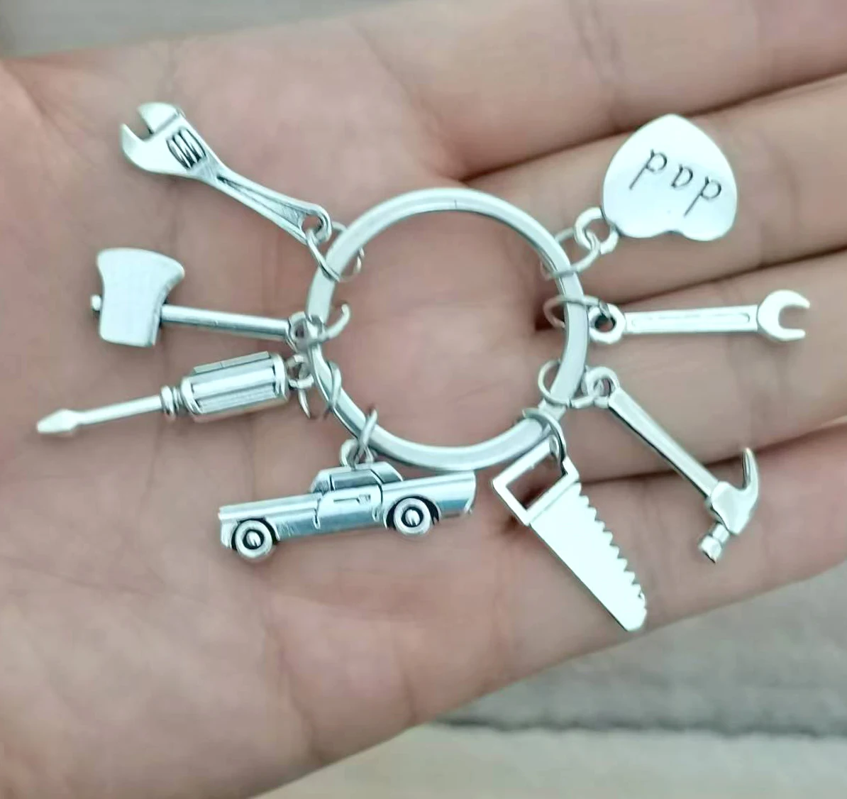 Fashionable Father Keychain, I Love Dad, Car Screwdriver, Wrench, Small Tool Keychain, Father's Day Gift Accessories