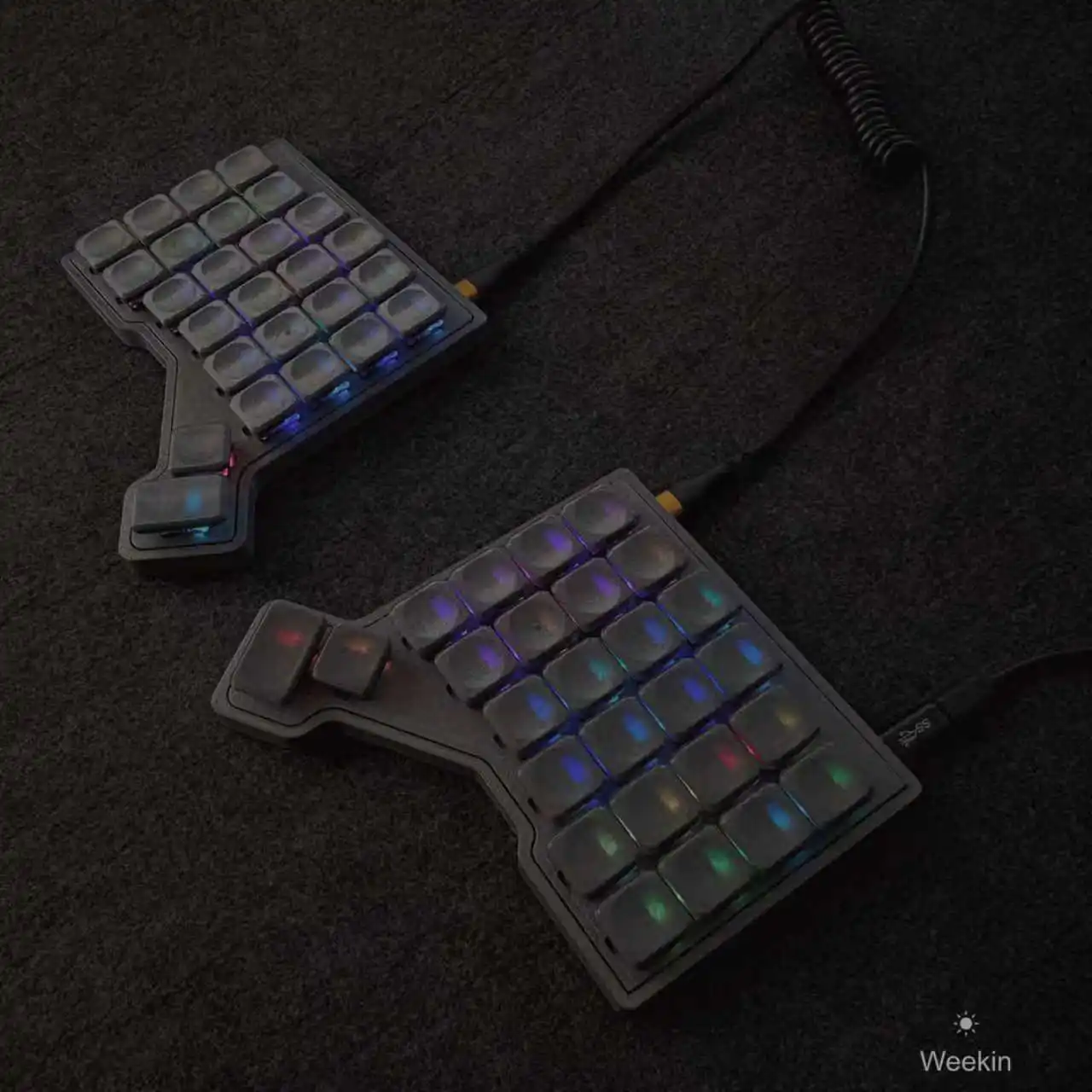 NEUE Gemini Ultradünne geteilte Tastatur, individuell verkabelt, Hot-Swap-Schokolade V1switch RGB Qmk VIAL RP2040-Chip, gepaart mit 2 MB Flash-Speicher