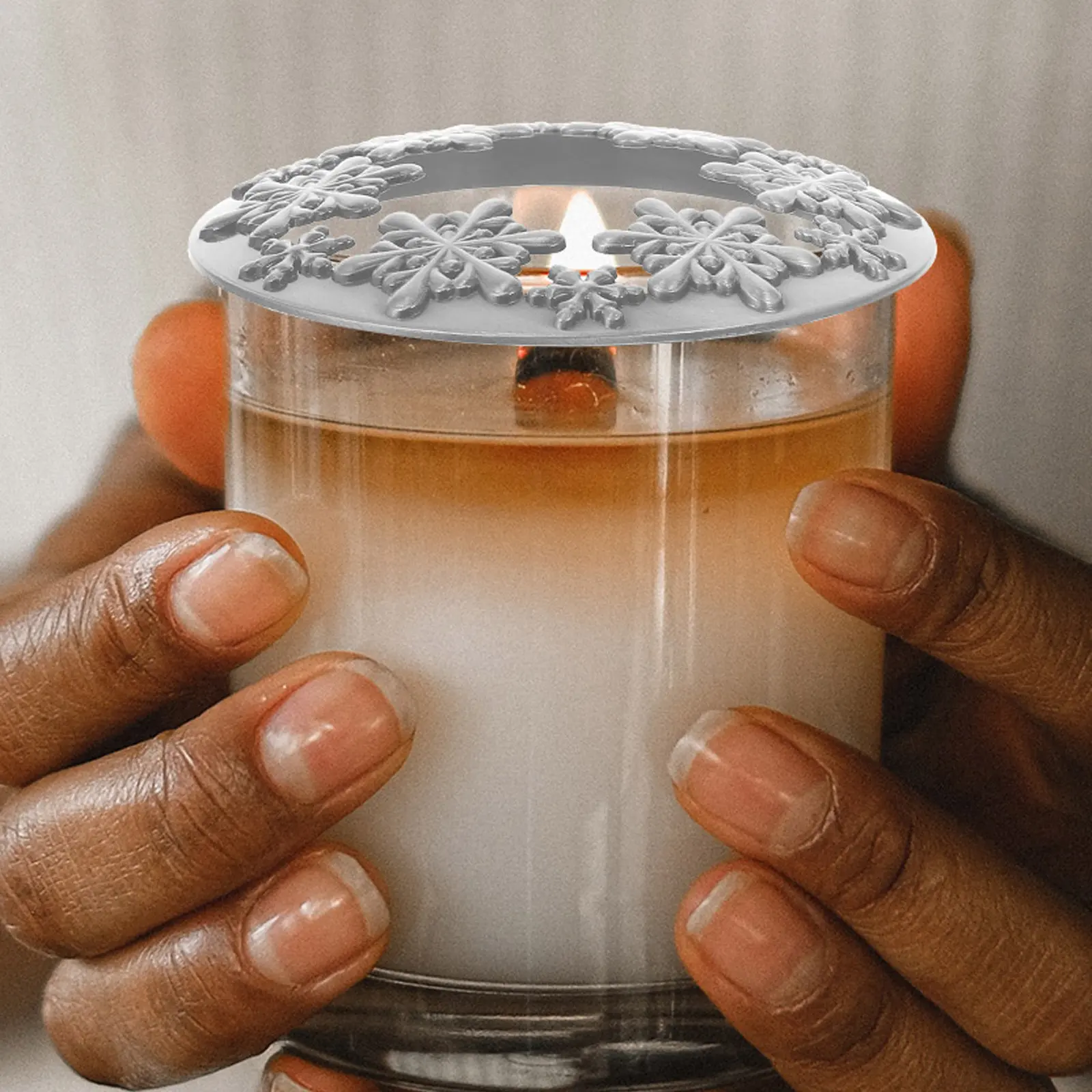 

1 шт. Декоративная крышка для ароматерапевтических банок из цинкового сплава, 5.3-6.6 см, для рождественских вечеринок и домашнего бара, полая