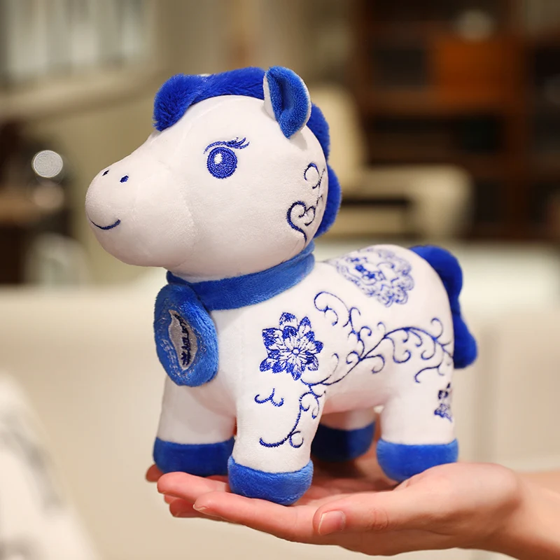 

20/28 см милая сине-белая фарфоровая лошадь, плюшевая игрушка, кавайный талисман года лошади, мягкая подушка, новогодний подарок