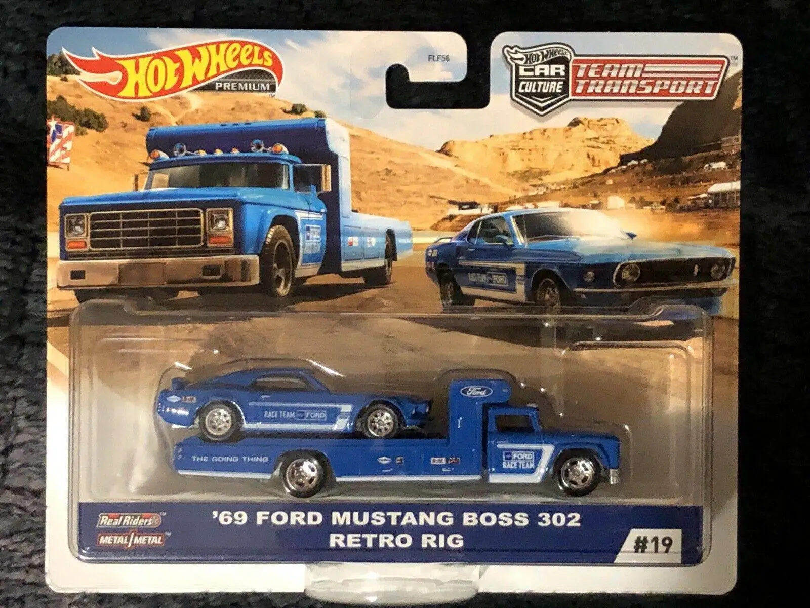 Hot Wheels Automobile Culture Transport Fleet Package #22 Volkswagen Beetle Moon Eye Fleet Classic Volkswagen Transporter Pickup