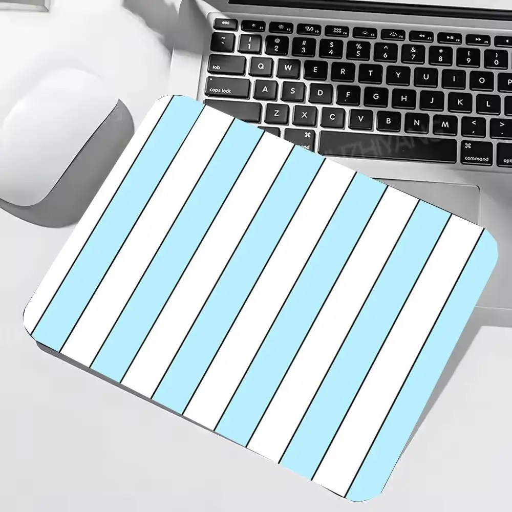 Light Blue White Vertical Stripe Small Mouse Pad Non-Slip Rubber Base Fresh Cute Desktop MouseMat Student Office Laptop Mousepad