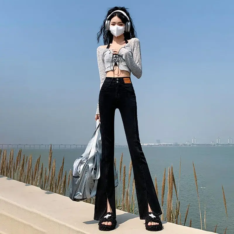 

2026 New Vintage Style Women's High-Waist Flare Jeans with Slit Detail Slim Fit Stretch Comfortable Petite Casual Bottoms