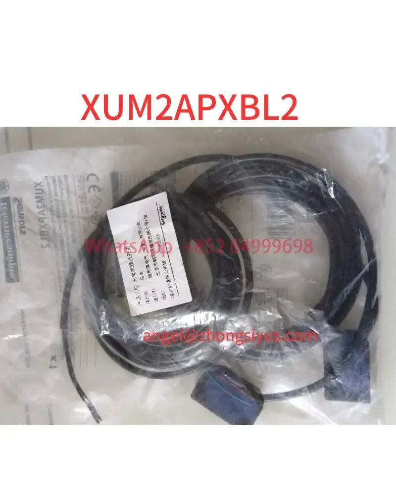 New XUM2APXBL2 photoelectric sensor