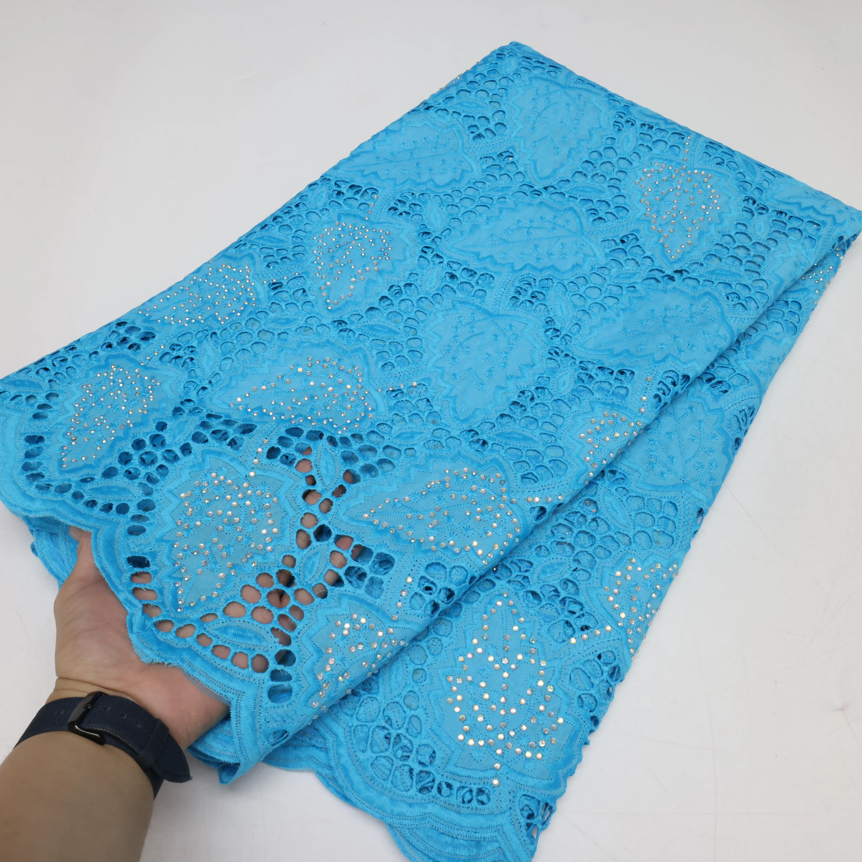 African Cotton Lace Fabric 2024 High Quality Nigerian Embroidery Lace Swiss Voile Lace For Women Holiday Party Dress