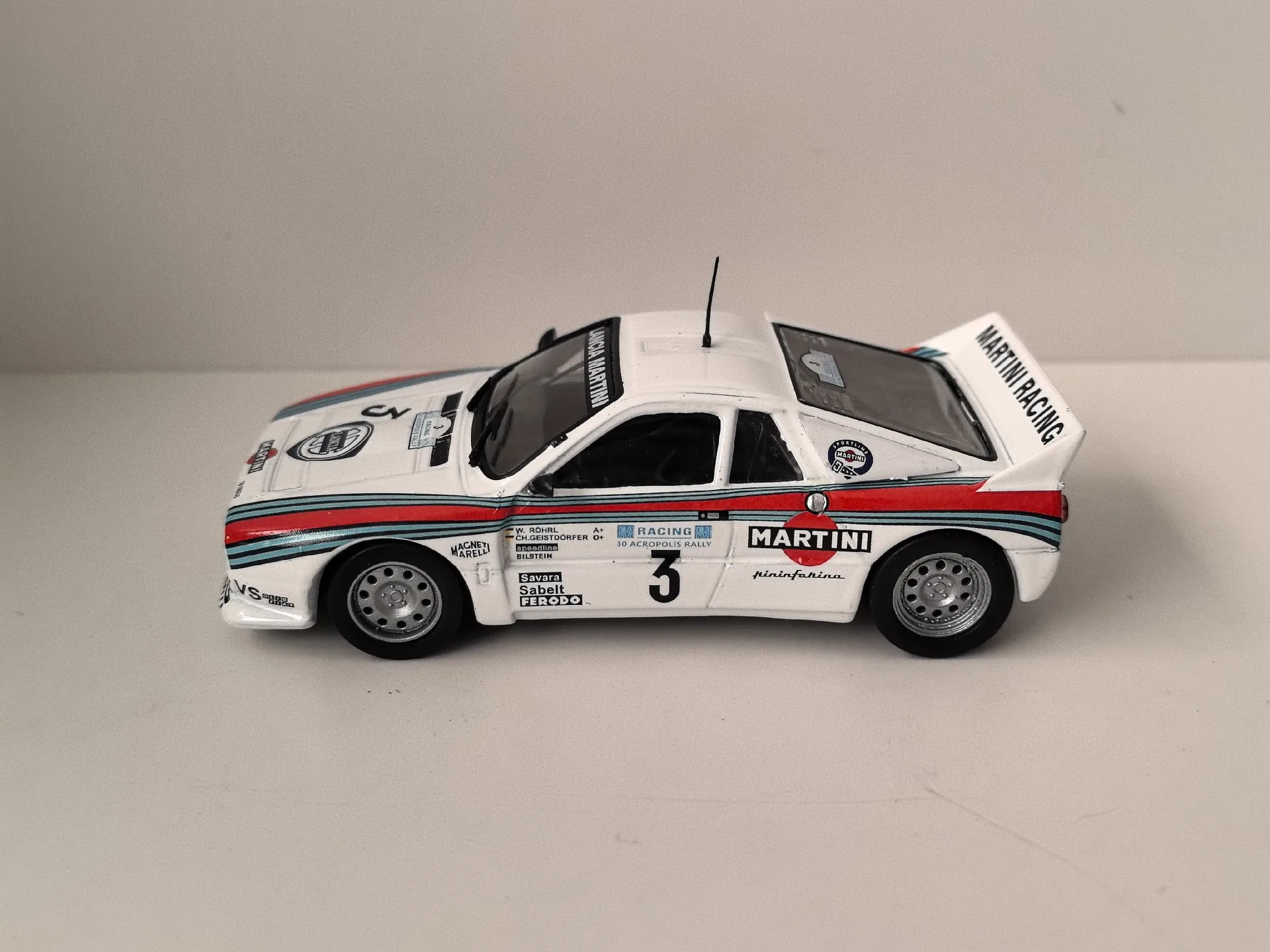 

Литье под давлением IXO масштаб 1/34, LANCIA 037 # 3 1983 Lancia Racing Модель легкосплавного автомобиля Коллекционная игрушка Подарочный сувенир Дисплей Орнамент