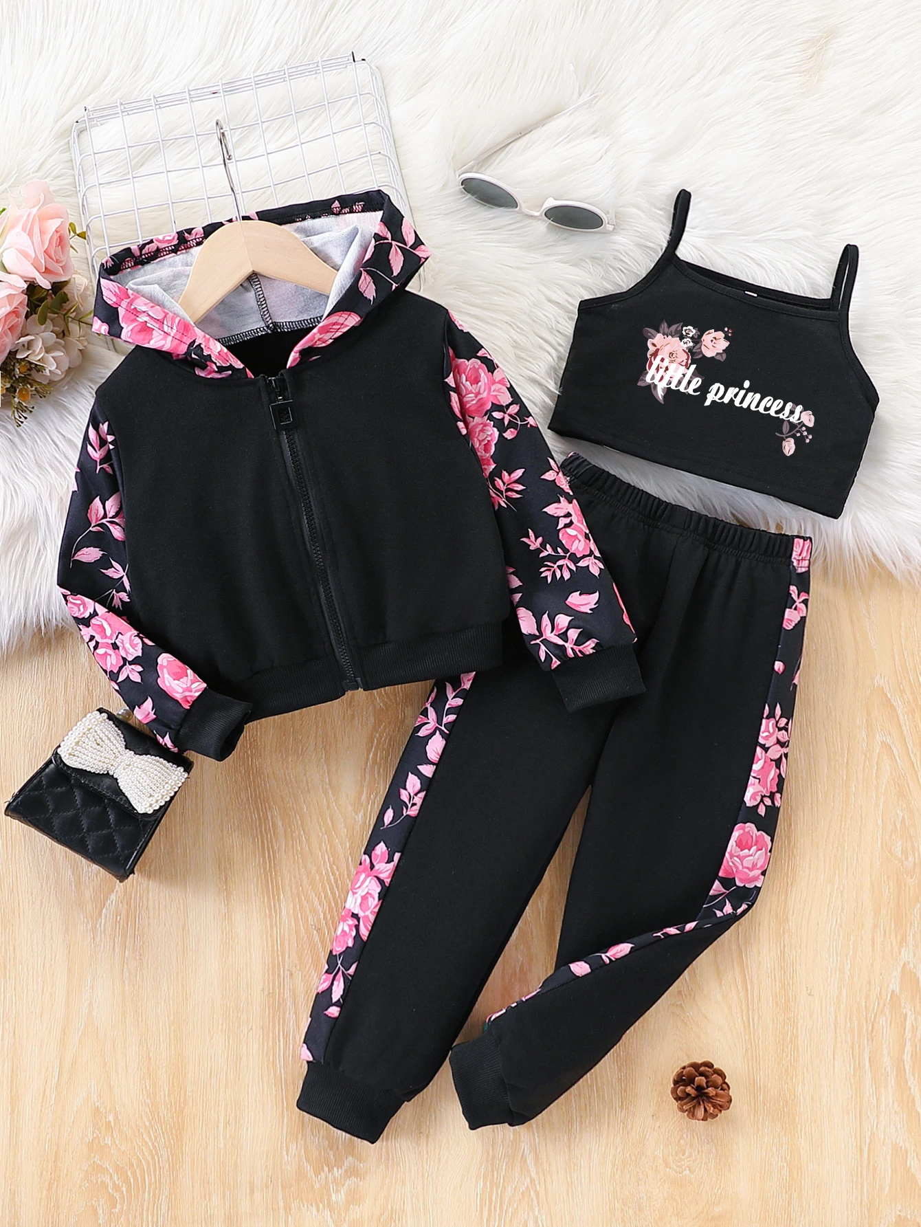

Комплект из 3 предметов для девочек, весенне-осенняя модная повседневная куртка на молнии с длинными рукавами и цветочным принтом + комплект из брюк с принтом, спортивная одежда на открытом воздухе для маленьких девочек