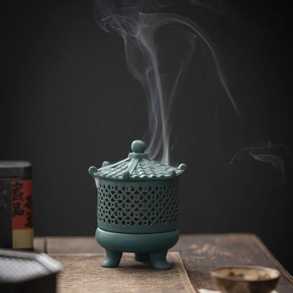 

Craft Ceramics Incense Burner with Lid Retro Sandalwood Agarwood Stove Creative Incense Censer Candlelight Dinner Props