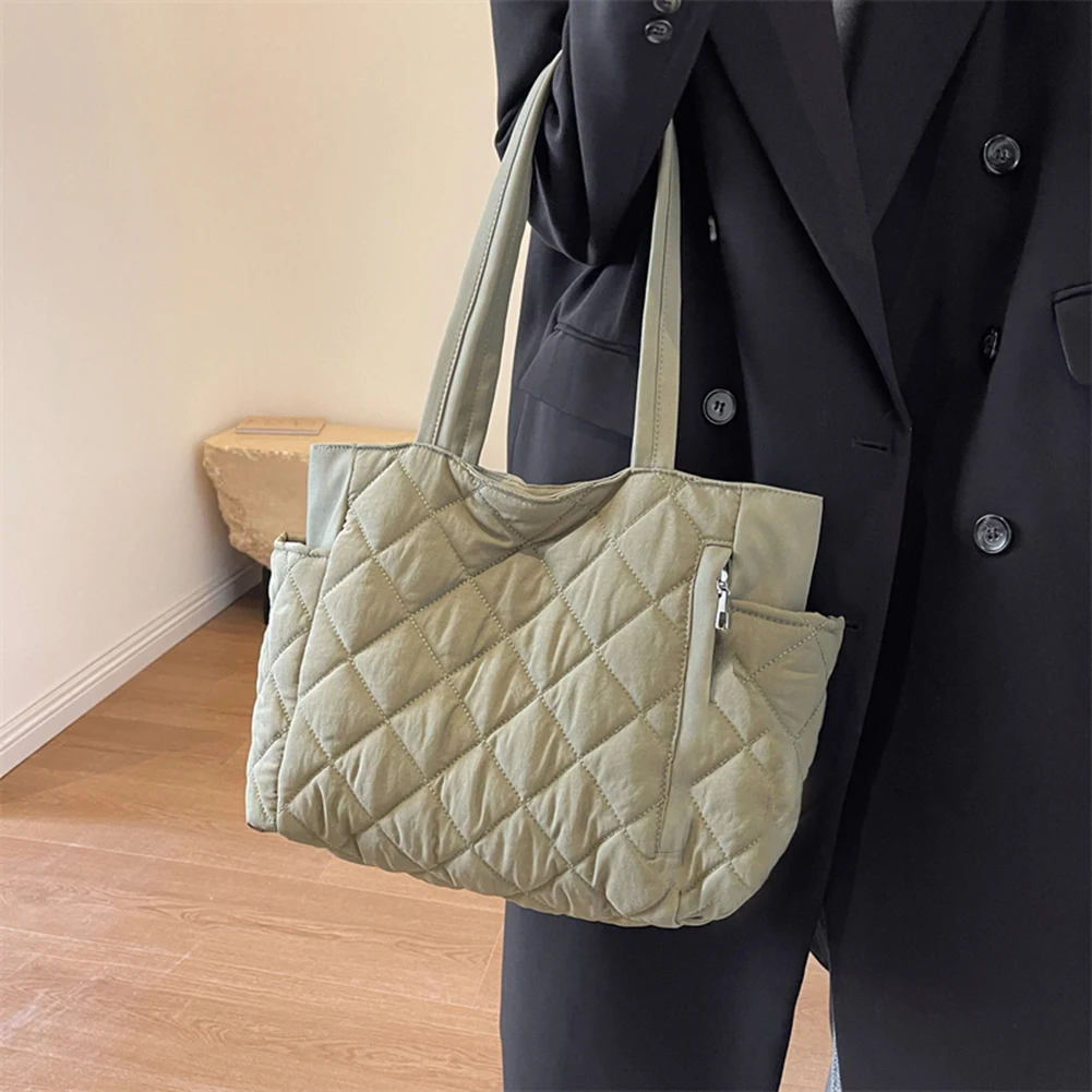Borsa hobo imbottita da donna con cerniera Borsa leggera con tracolla regolabile Borsa tote trapuntata con diamanti Borsa a tracolla imbottita Borsa per la spesa