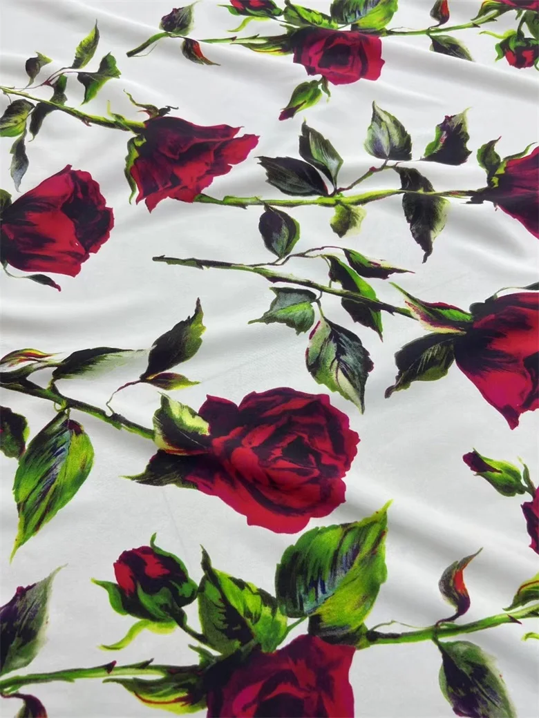 2023 New White Bottom Red Rose Silk Elastic Crepe De Chine Fabric Half Skirt Shirt Dress Fabric for Sewing Clothing Fashion