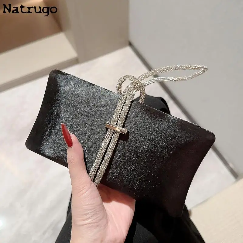 Bolso de mano de terciopelo con correa de transporte de diamantes, bolso de banquete, bolso de cóctel de noche, negro