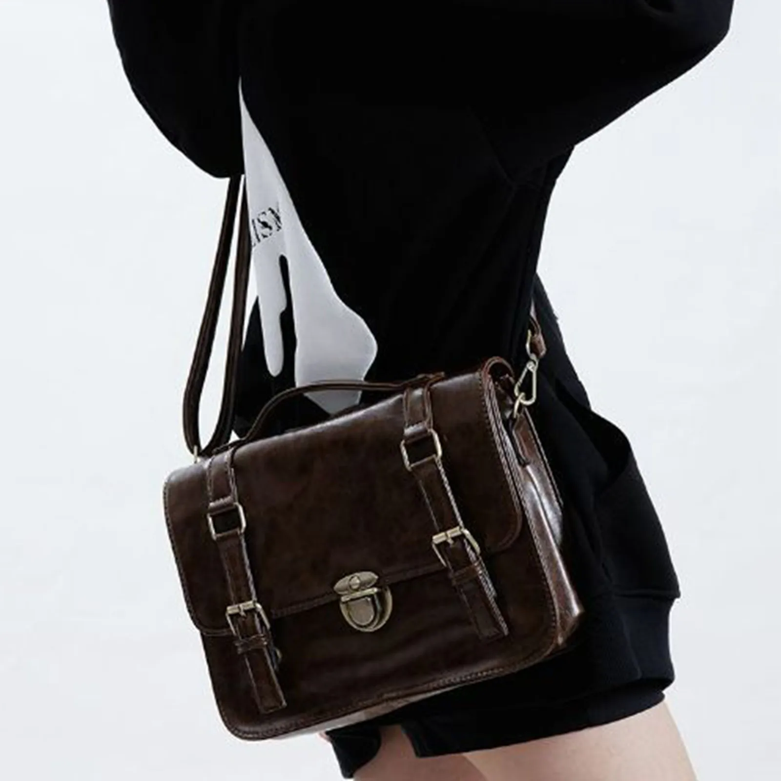 

Japanese Students Vintage Women Handbags Crossbody Streetwear Fashion Messenger Bag Trendy Mailman Bag Uniform Bag Commuting
