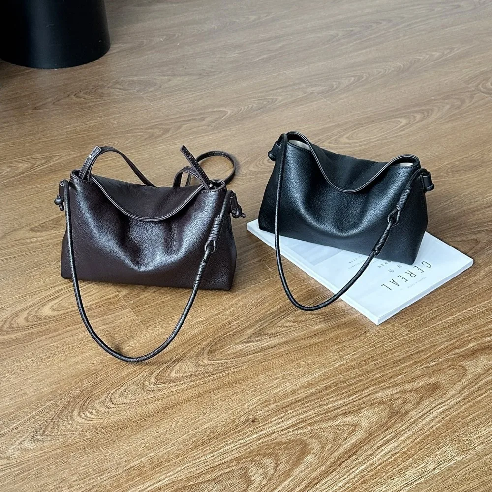 

Осенне-зимние новые женские сумки через плечо в стиле ретро, нишевый дизайн, простые и уникальные, для повседневного использования и отдыха