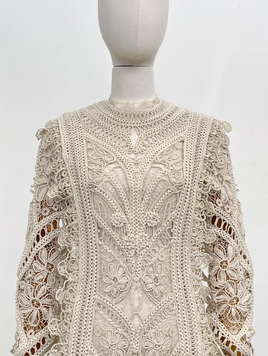 다채로운 고품질 민소매 백리스 점프수트 및 드레스 2025년 신상 디자인 사진과 동일