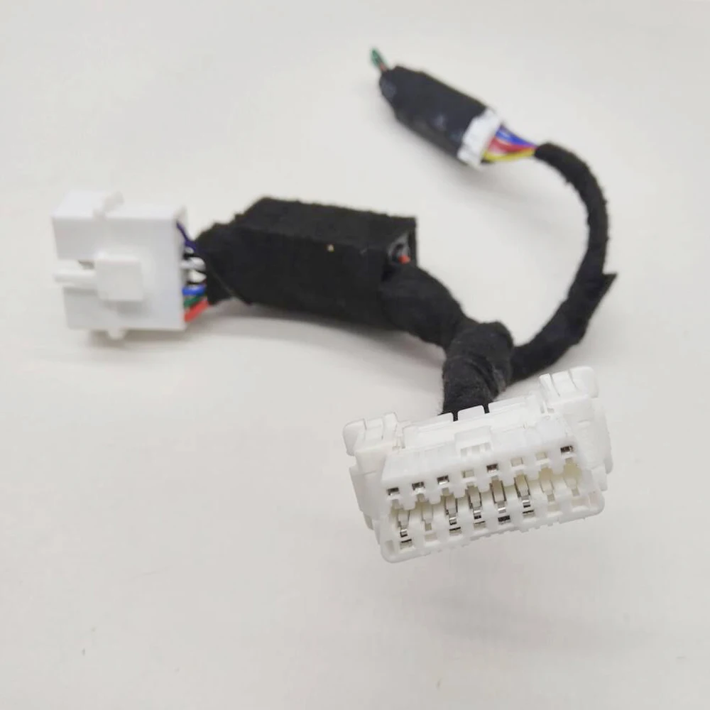 Symulator zmiany numeru VIN, obsługa filtrów EOBD, obsługa ramek rozszerzonych 11-bitowych i 29-bitowych, narzędzia do modyfikacji numeru ramki.