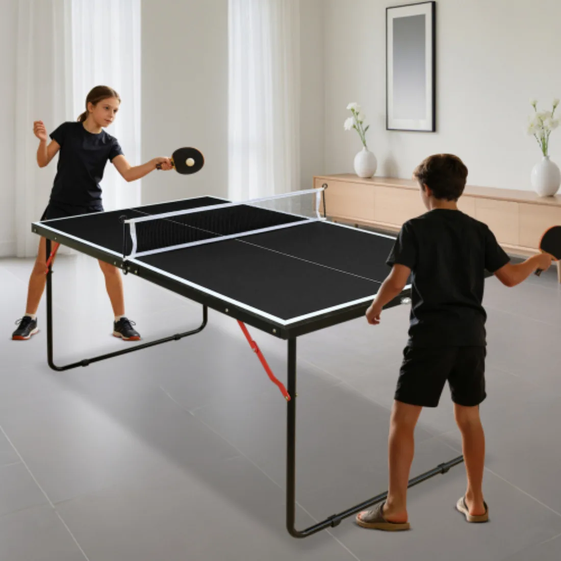 137,2 cm/4,5 FT Faltbarer Tischtennistisch-Set, Tragbarer Indoor-Outdoor Tischtennistisch mit Netz, Schlägern und Bällen, Schwarz