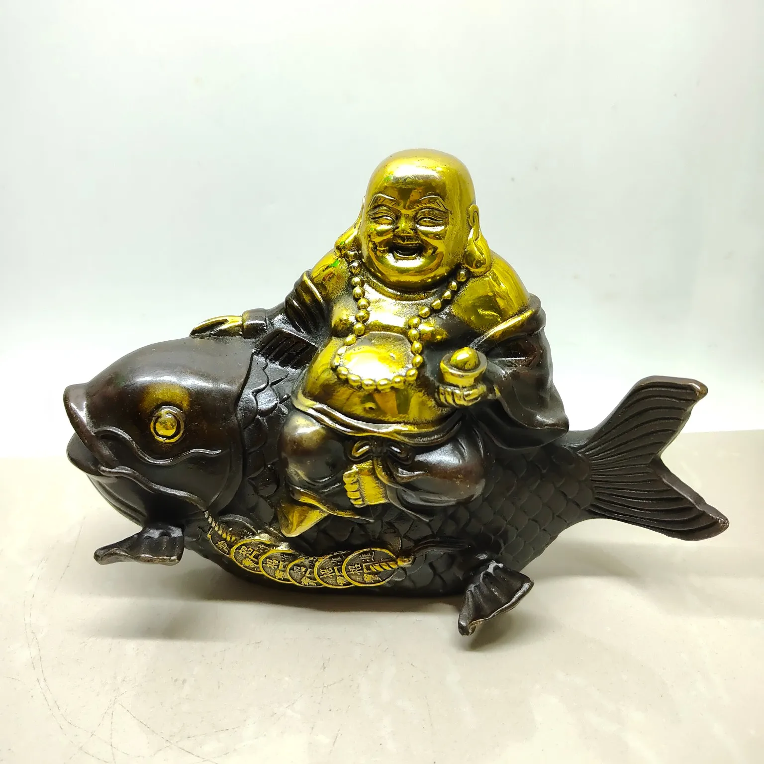 

Material: Brass imitation of antique bronze finish,Free shipping