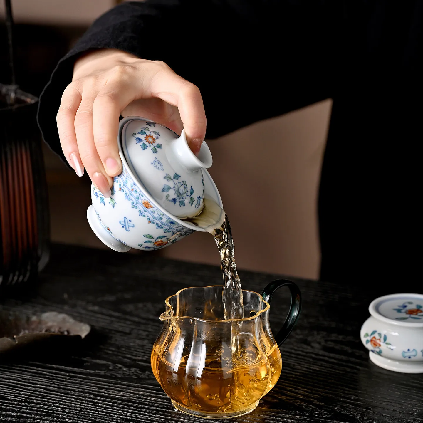 High-End Jingdezhen Ceramic Eight-Treasure Pattern Tureen Set Two Bowl National Style Tea Cup